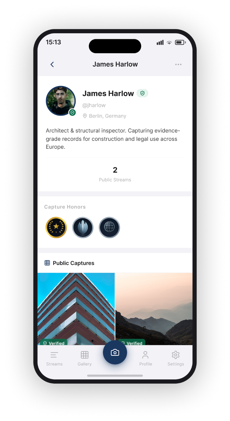 User profile showing verified captures, public streams count, and Capture Honors badges